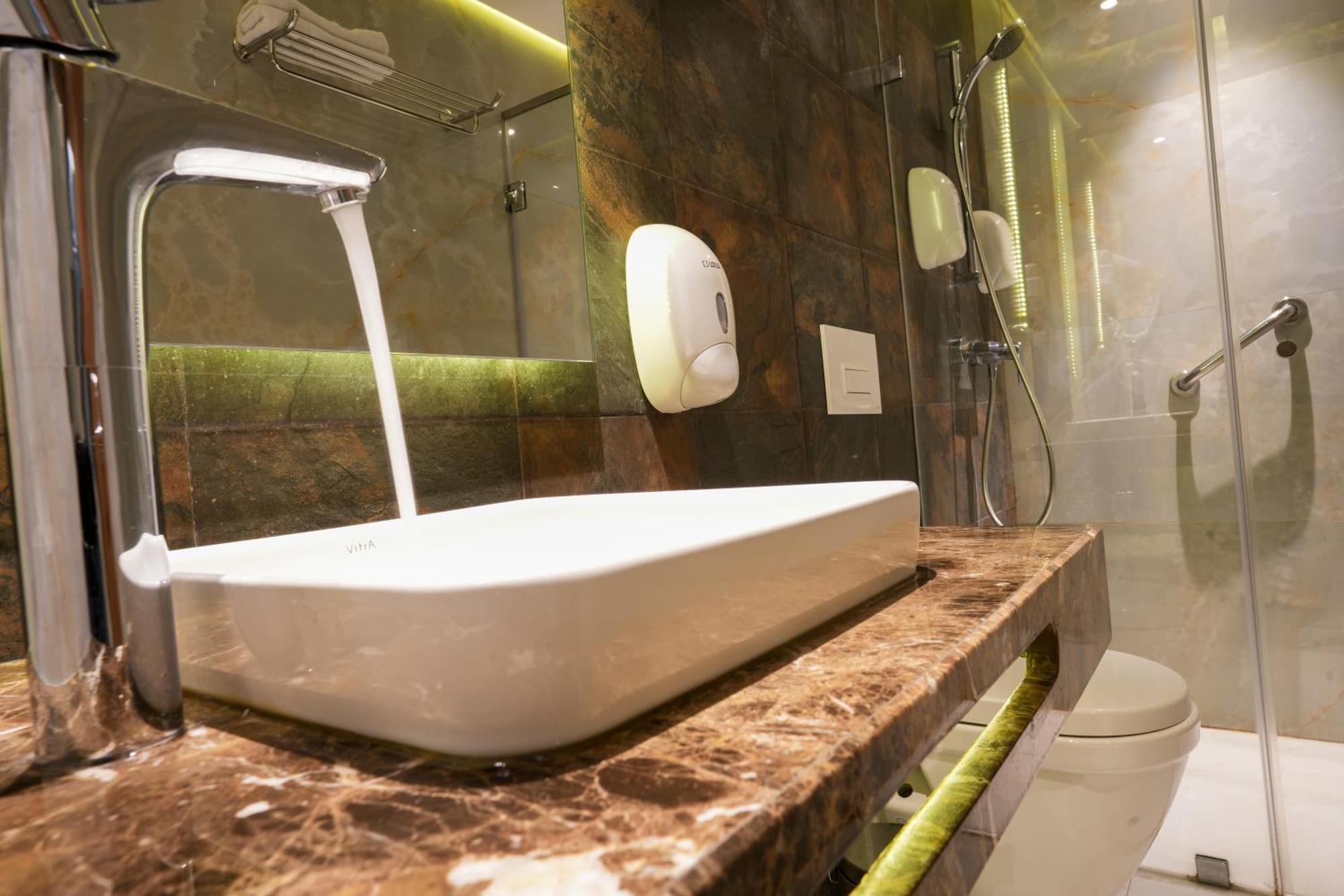 First Suites Hotel Рабат Екстериор снимка