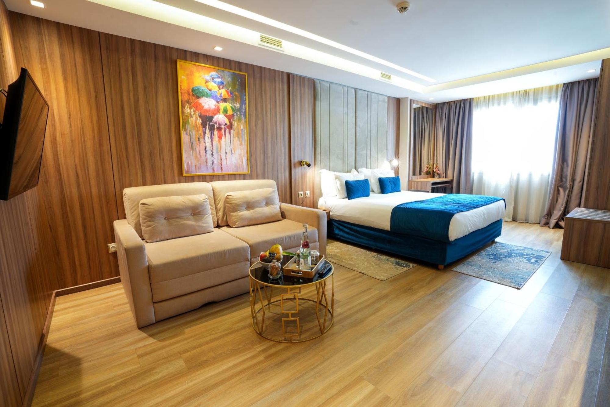 First Suites Hotel Рабат Екстериор снимка