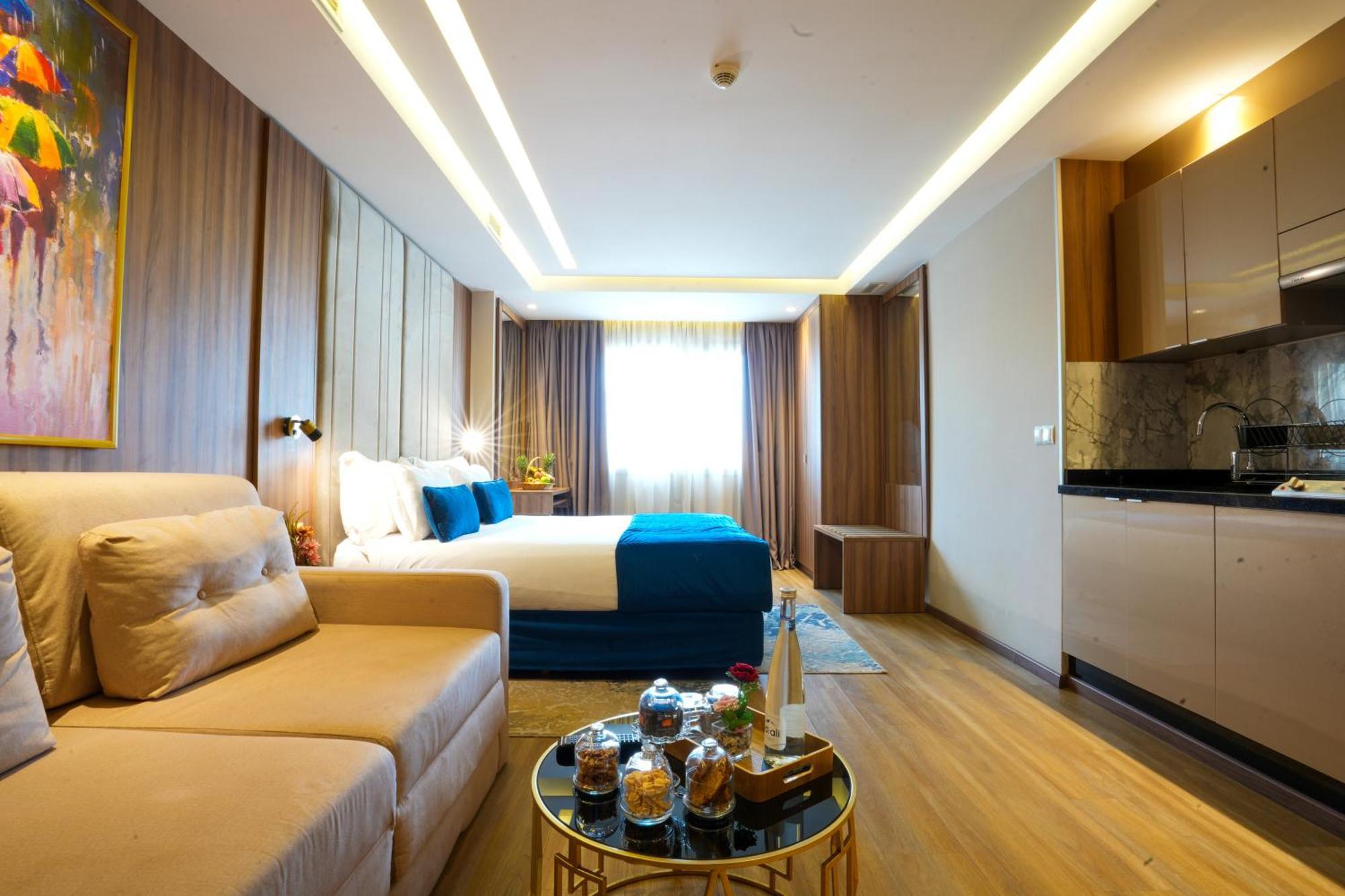 First Suites Hotel Рабат Екстериор снимка