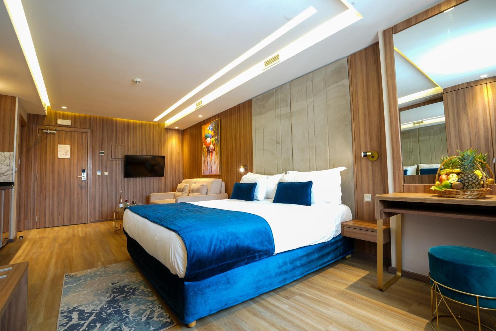 First Suites Hotel Рабат Екстериор снимка