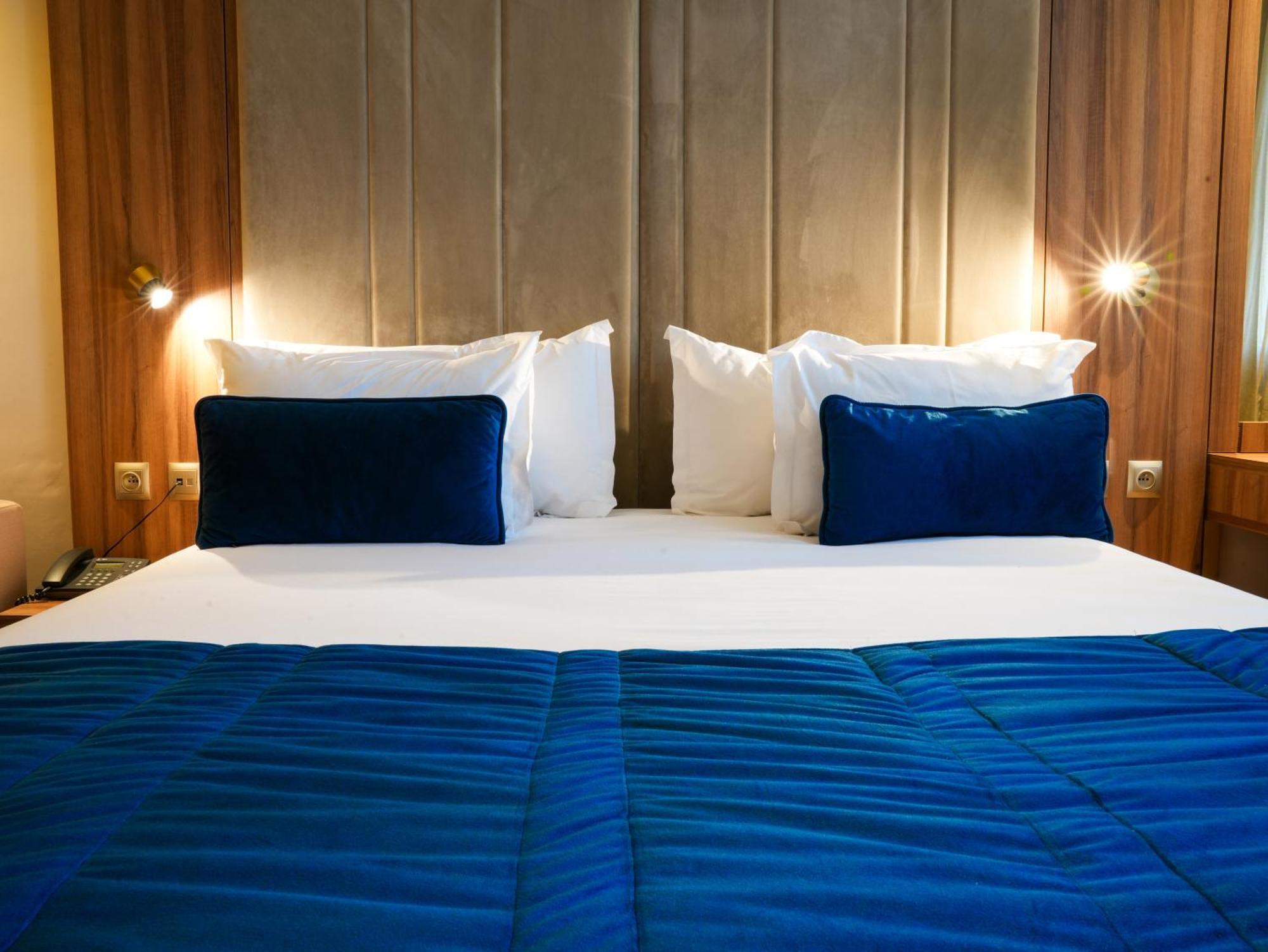 First Suites Hotel Рабат Екстериор снимка