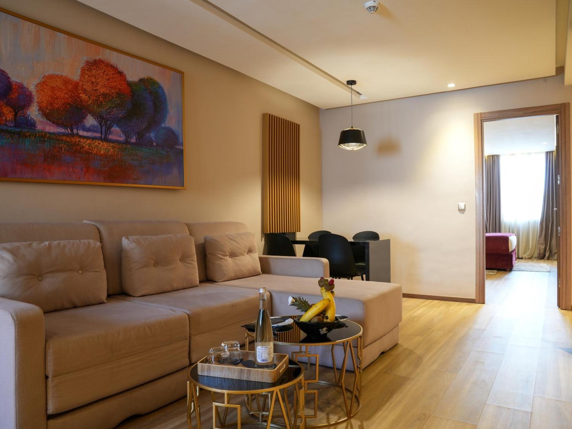 First Suites Hotel Рабат Екстериор снимка
