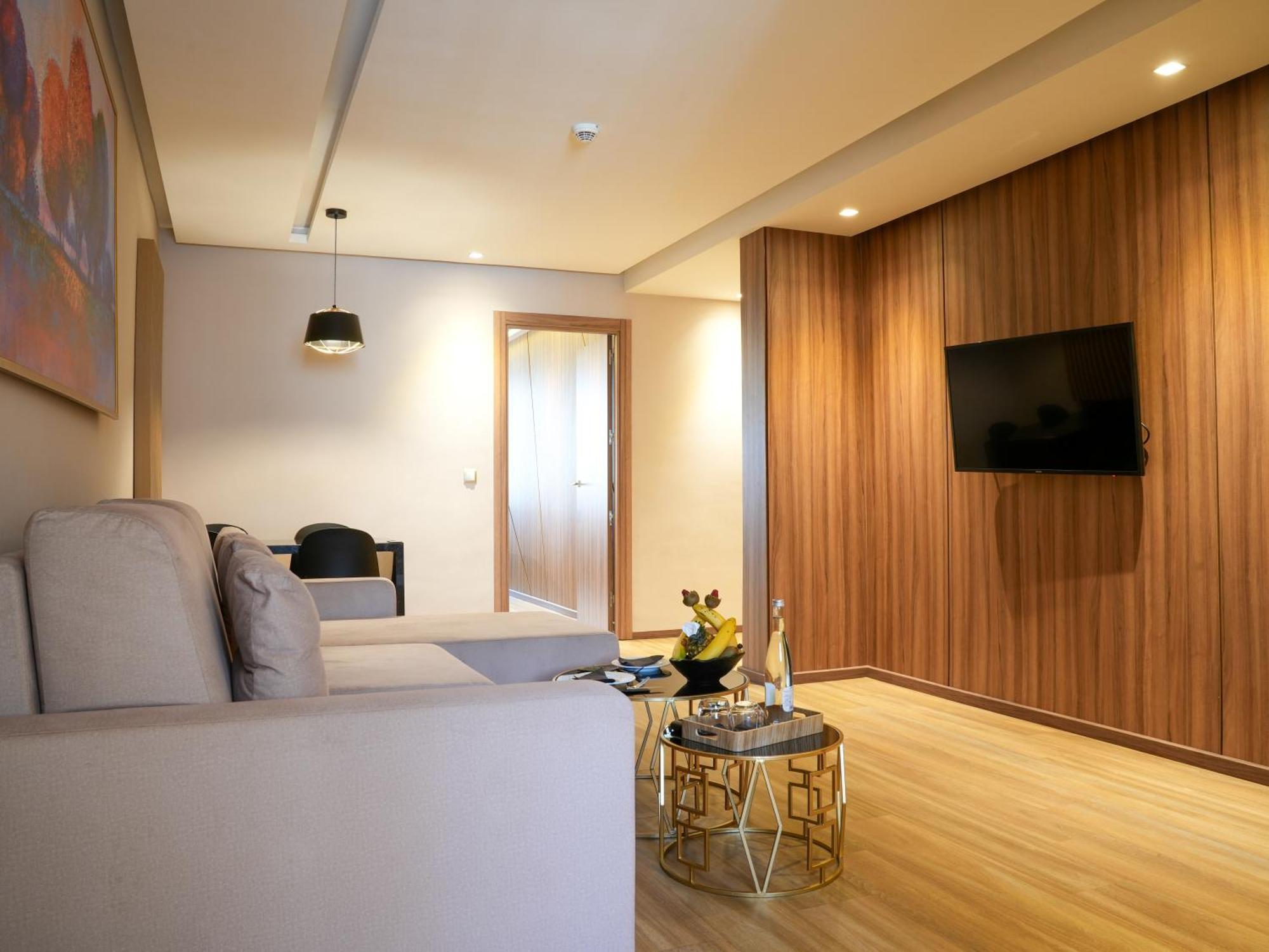 First Suites Hotel Рабат Екстериор снимка