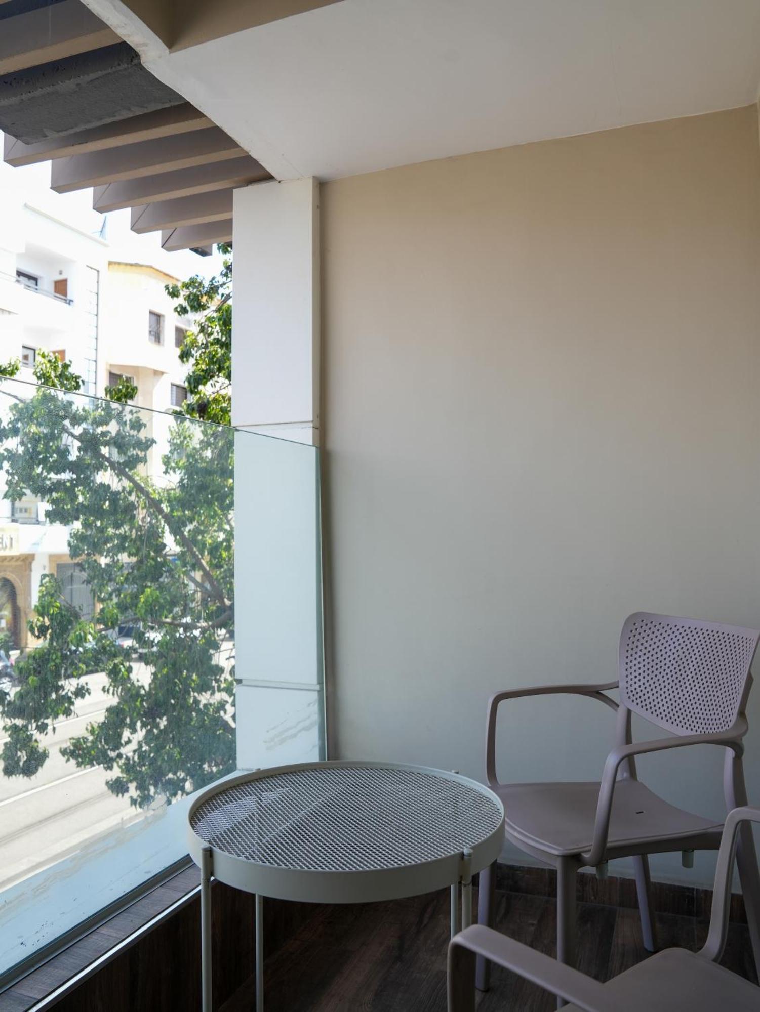 First Suites Hotel Рабат Екстериор снимка
