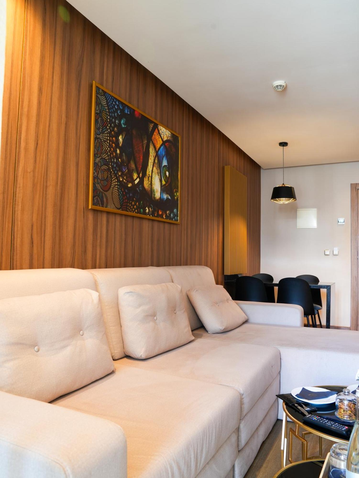 First Suites Hotel Рабат Екстериор снимка