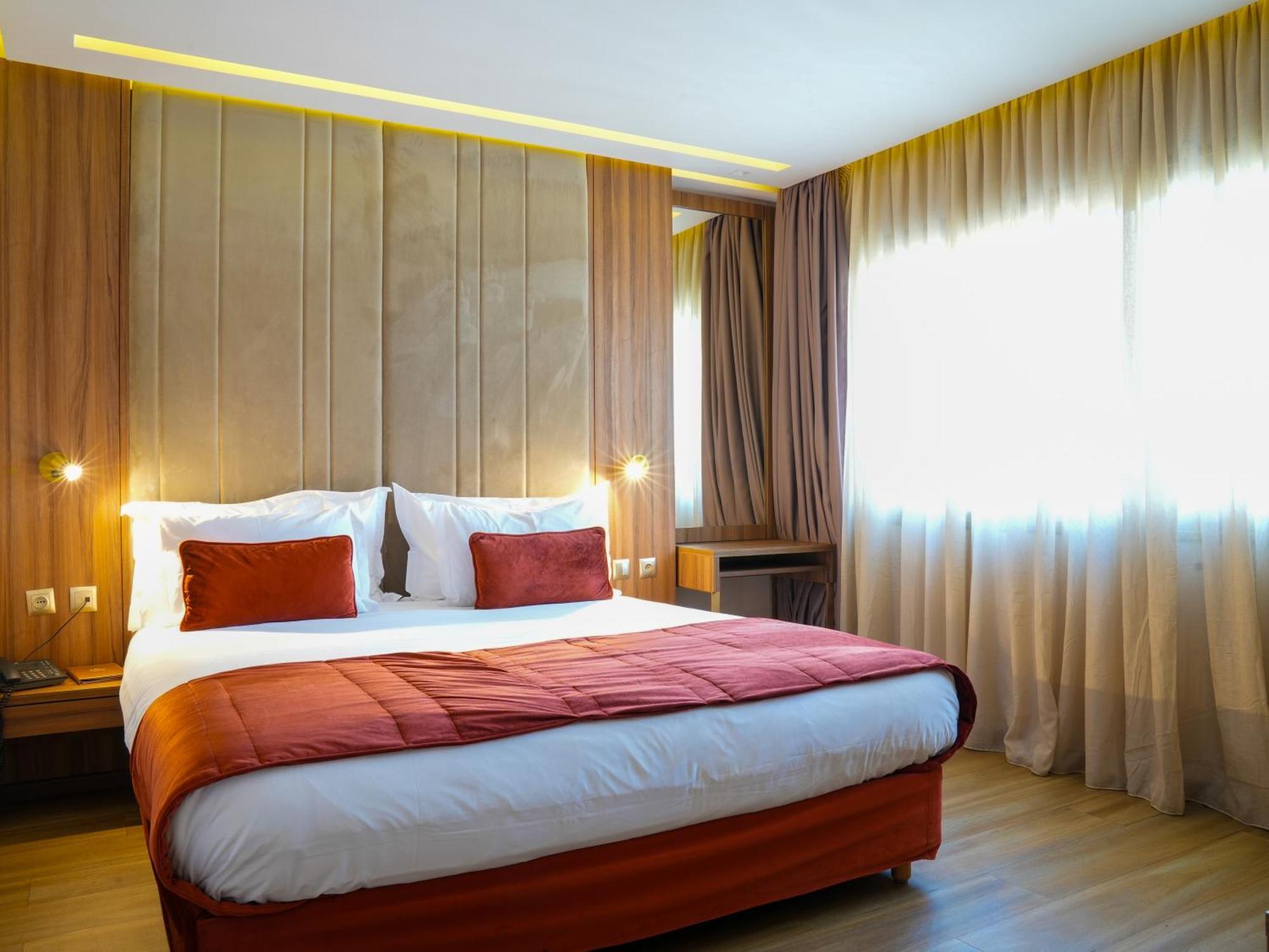First Suites Hotel Рабат Екстериор снимка