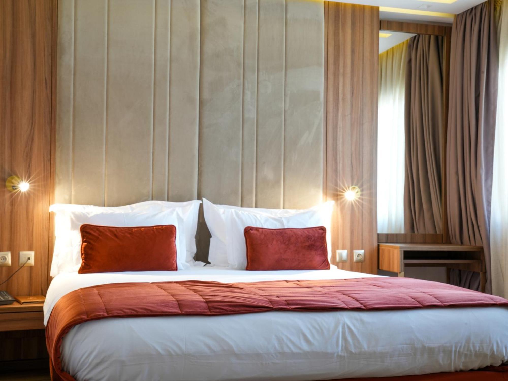 First Suites Hotel Рабат Екстериор снимка