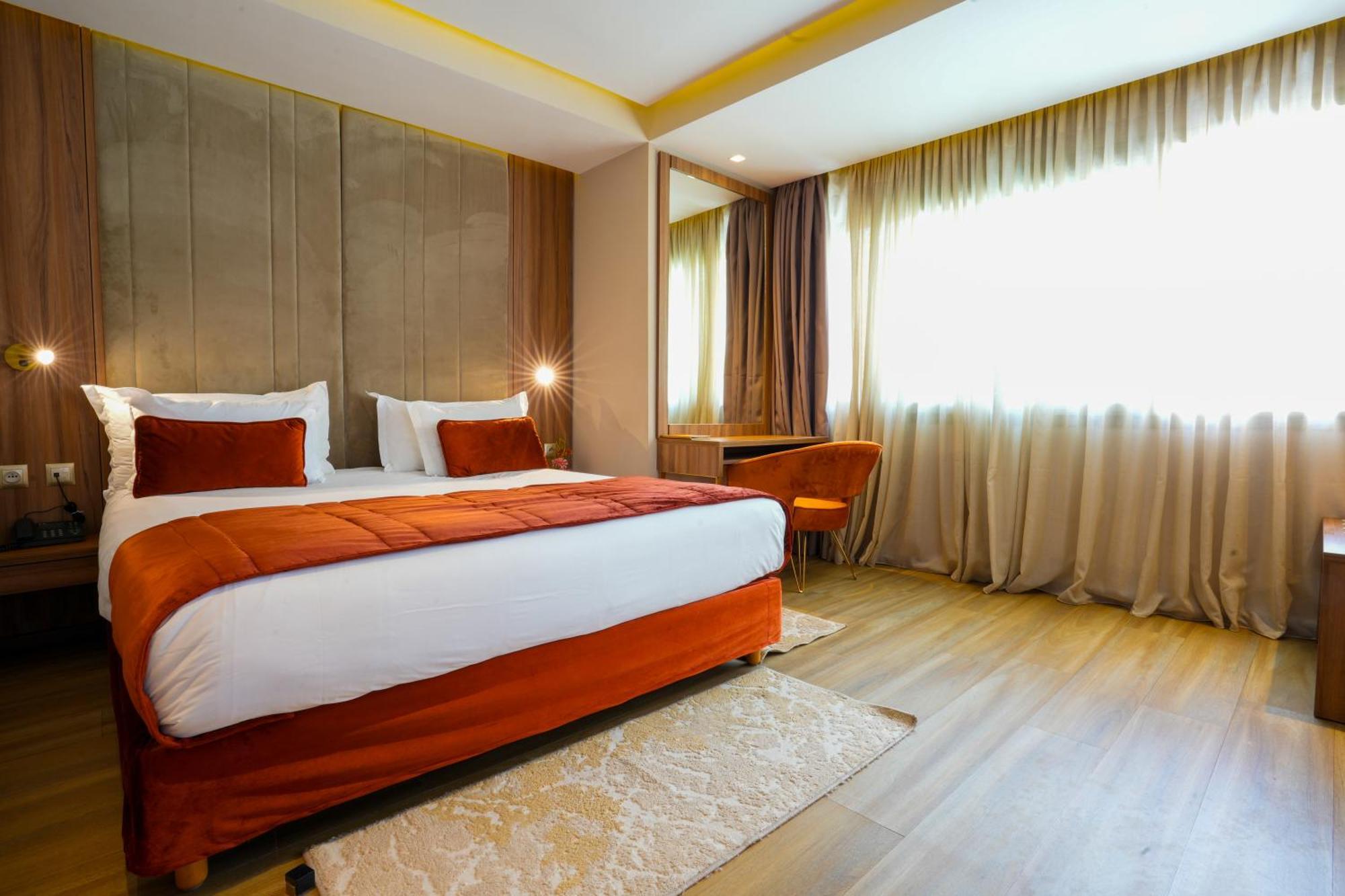 First Suites Hotel Рабат Екстериор снимка