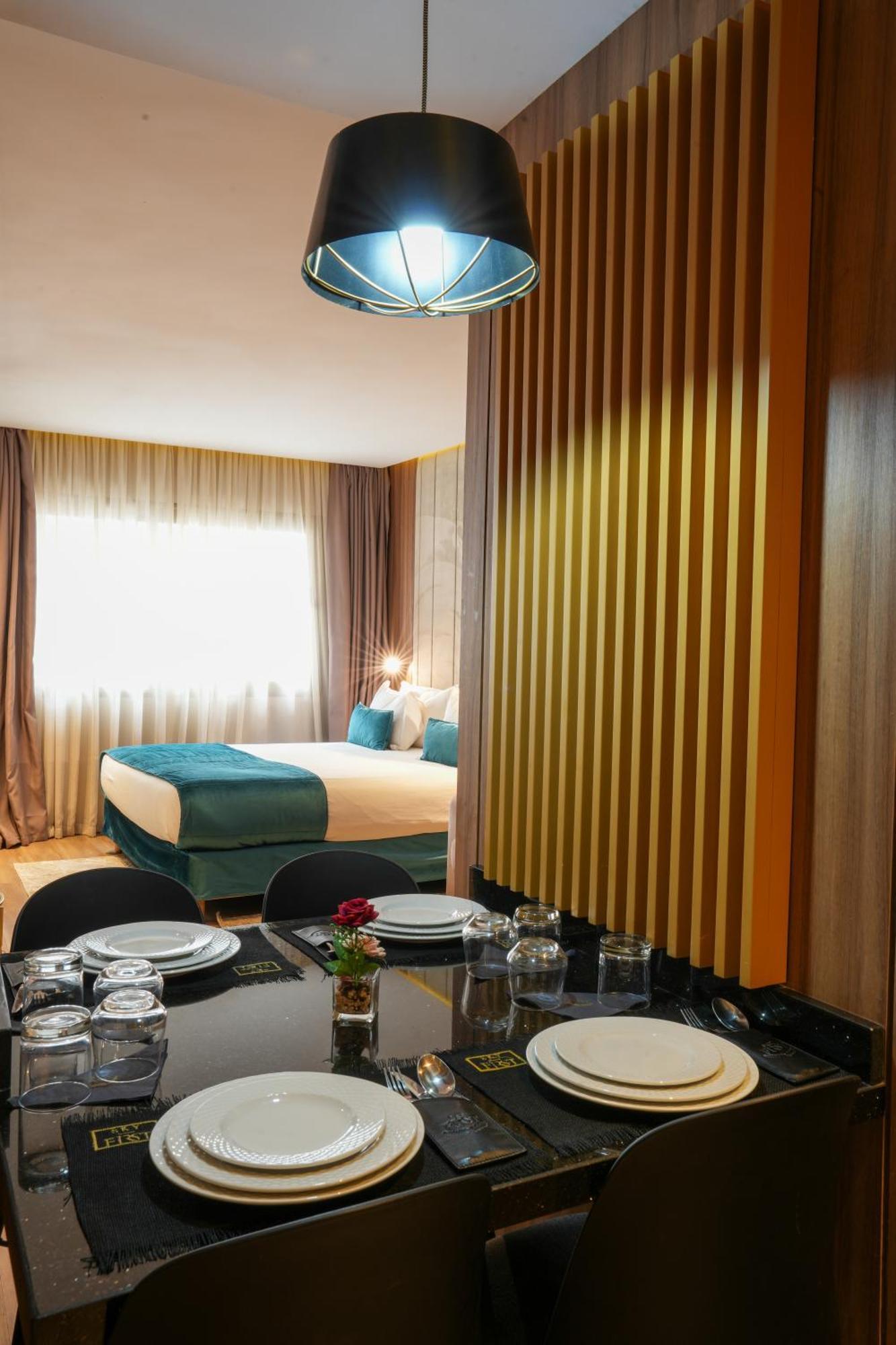 First Suites Hotel Рабат Екстериор снимка