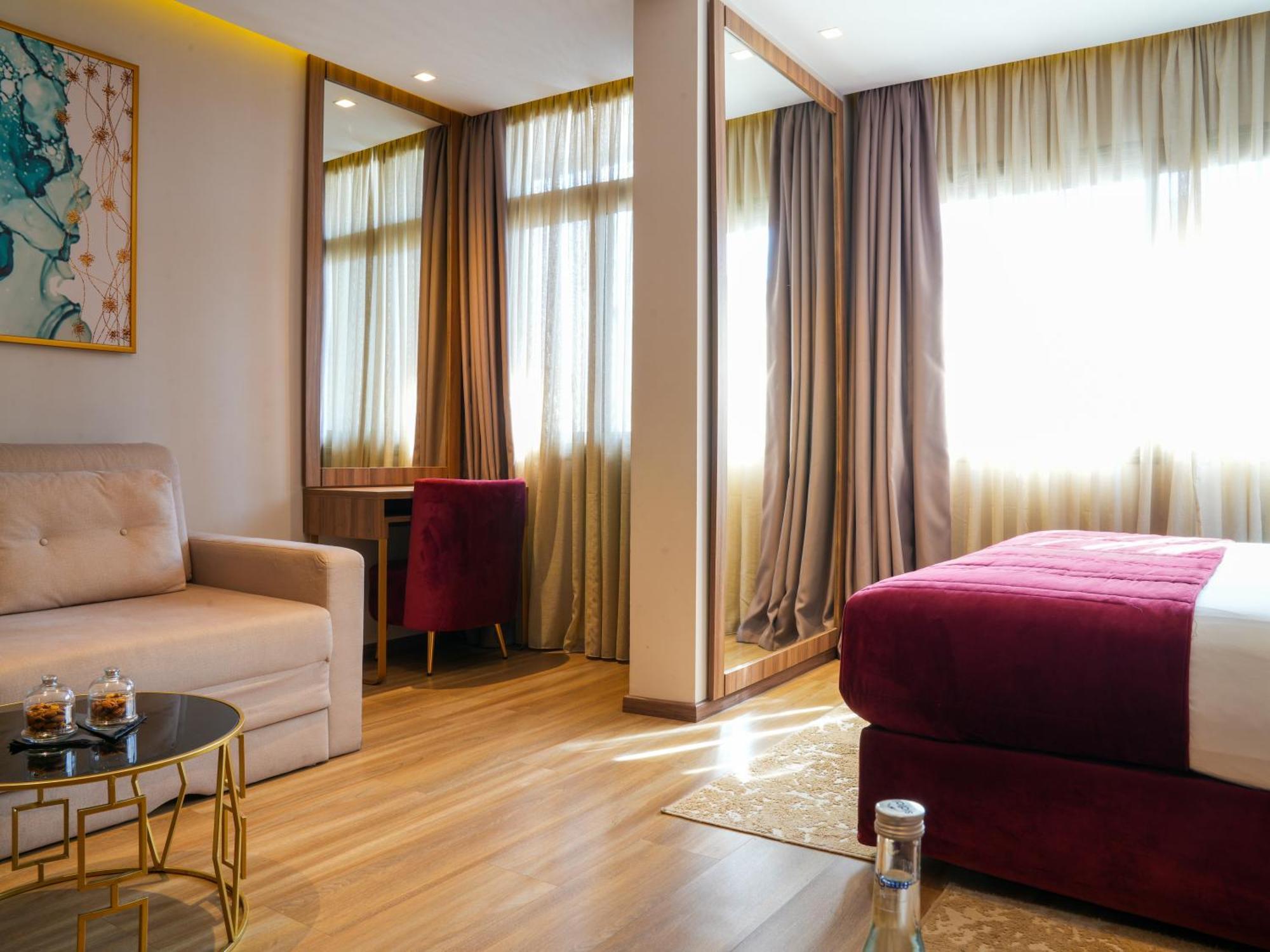 First Suites Hotel Рабат Екстериор снимка